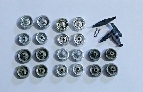 Pieces pour voitures - pieces, de
