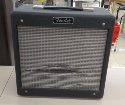 Fender guitar amplifier - fender,