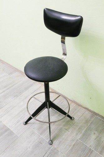 Tabouret industriel vintage - tabouret,