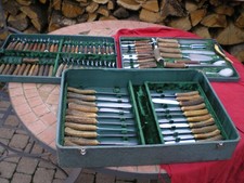 Ménagère de Chasse , Couverts Manches de Véritable Cerf , 90 Pièces.