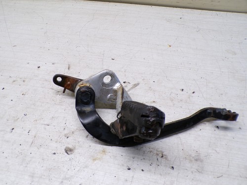 Platine droite cale pied - platine,
