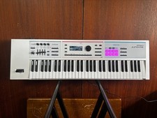 Synthétiseur Roland JUNO-DS 61 61 61 touches édition spéciale blanc avec...