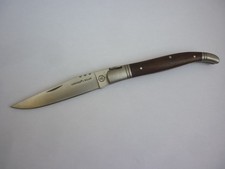 Couteau de poche et pliant LAGUIOLE L'éclair  / Très bon état /  comme neuf .