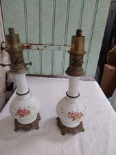 PAIRE DE LAMPE A PETROLE EN