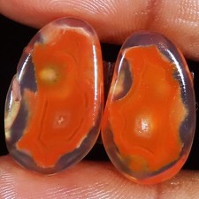 Paire De Cabochons En Agate