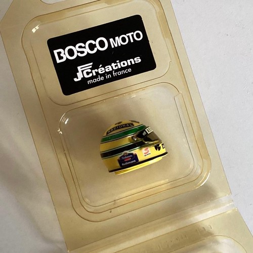 Pin casque ayrton senna 1994 - pin's,