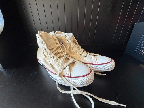 Ivory converse - new),