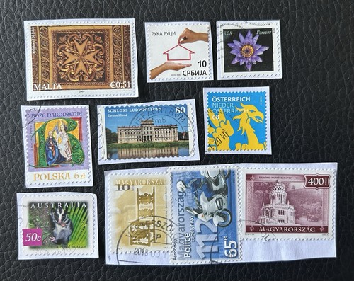 Lot timbres de - de, 10