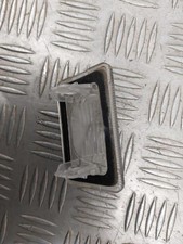 Eclairage de plaque MAZDA 5 1