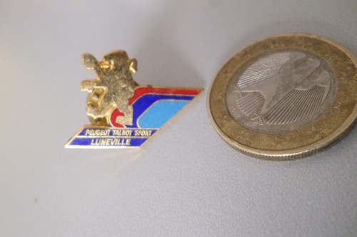 Pin broche badge - pin,