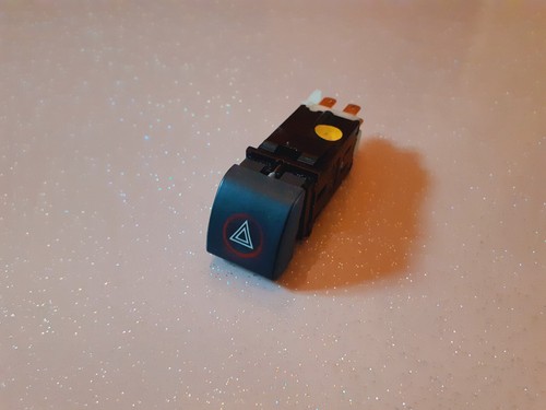 Interrupteur warning skoda - interrupteur,