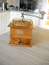 ANCIEN  ET SUPERBE MOULIN A CAFE PEUGEOT  EN NOYER VERNI - MODELE T FIN-