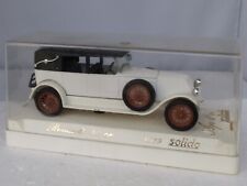 RENAULT 40 CV REF 4059 SOLIDO 1/43 EN BOITE
