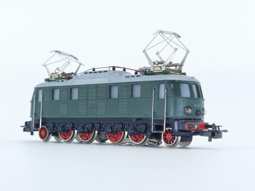Marklin locomotive - marklin,
