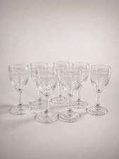 Lot de 7 verres à liqueur Art