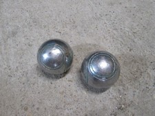 2 ANCIENNE BOULE DE PETANQUE JB