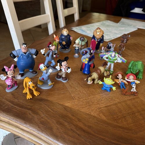 Lot figurines disney - lot,