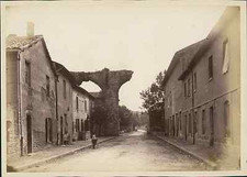 France, Acqueduc Bonnaud  Vintage albumen print.  Tirage albuminé  12x17  