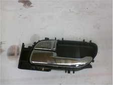 Poignee int porte avg occasion SSANGYONG RODIUS Phase 1 - 270 XDI 164ch -