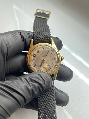 Montre militaire suisse