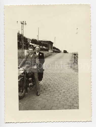 Selle sur une moto - selle,