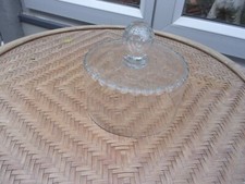 Cloche fromages ou gâteaux en cristal