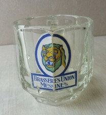 Ancienne chope à bière en