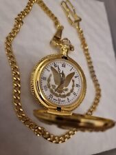 Montre gousset à quartz représentant la AIGLE AMERICAIN 