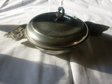 ECUELLE A OREILLES Très ancienne en Etain Brillant   Anglais  - 95% -  29.5cm