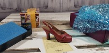 Just The Right Shoe Raine