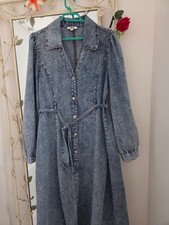 robe en jean - ciminy taille M - longue boutons tout le long de la robe avec cen