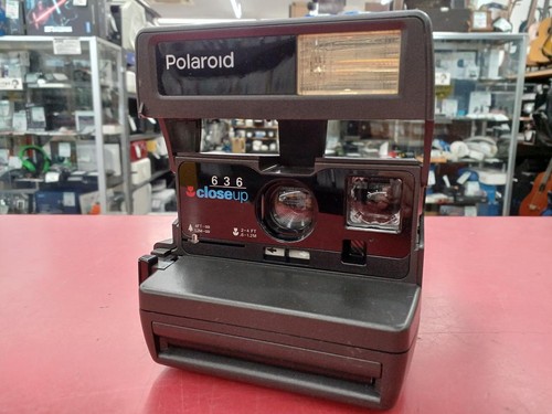 636 closeup instant camera - 636,