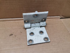 CHARNIERE DE PORTE DROITE HAUT  RENAULT MASTER B90