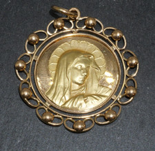 TRES BEAU PENDENTIF ROND EN OR JAUNE 18 CARATS 750 MILLIEMES VISAGE DE LA VIERGE