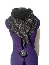 cheche polaire motif bandana 