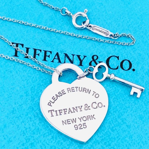 Collier pendentif clé cœur