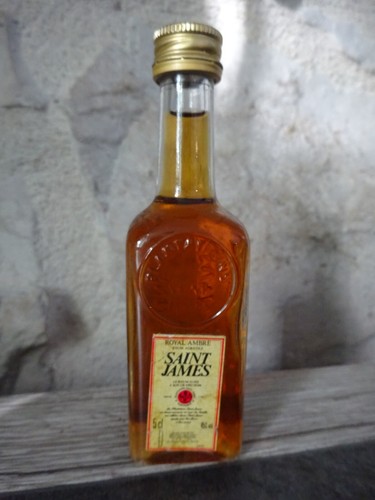 Mignonnette bouteille rhum - mignonnette,