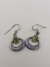 Paire De Boucle D’oreille Argent Et Pierre Verte Taille , 925 , Berbère 