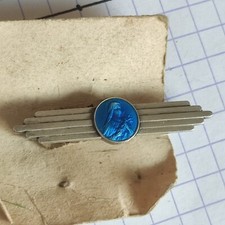 Belle Ancienne Broche argent Bébé poupée Bavoir vierge émail émaillé