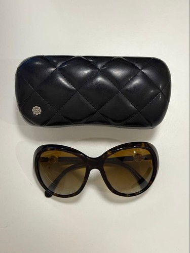 Lunettes soleil chanel - de,