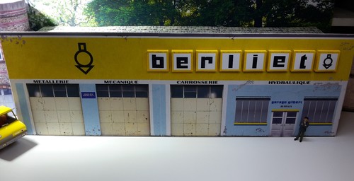 Grand garage berliet - grand,