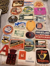 LOT 24 ETIQUETTES ANCIENNES