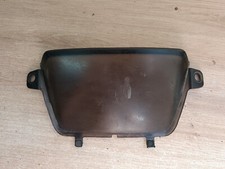 UN PARE BRISE SAUT DE VENT YAMAHA 125 TDR 4FU 5AE