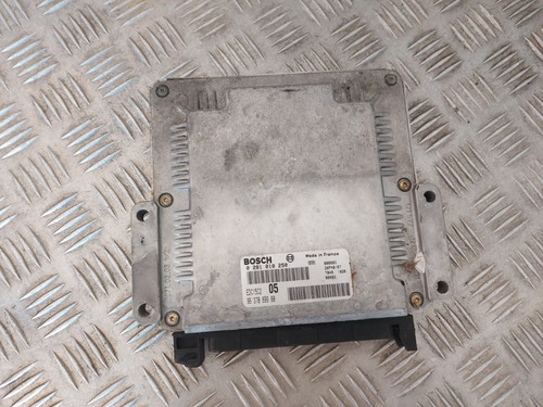 Calculateur moteur peugeot - moteur,