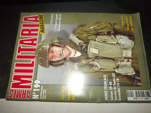 Revue armes militaria - **,