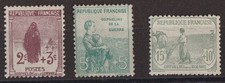 TIMBRES  FRANCE NEUFS * ORPHELINS DE LA GUERRE N 148/150  REF 1499