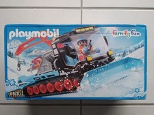 9500 PLAYMOBIL FAMILY FUN : Agent chasse neige / Dameuse / Piste de ski / Hiver