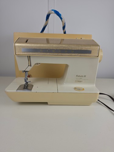 Mid century singer futura - singer, ii