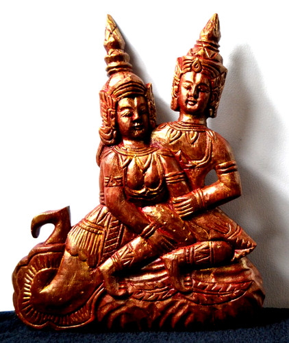 Bas relief bois vishnu et - bas, en