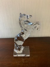 Cheval cabré en cristal Daum